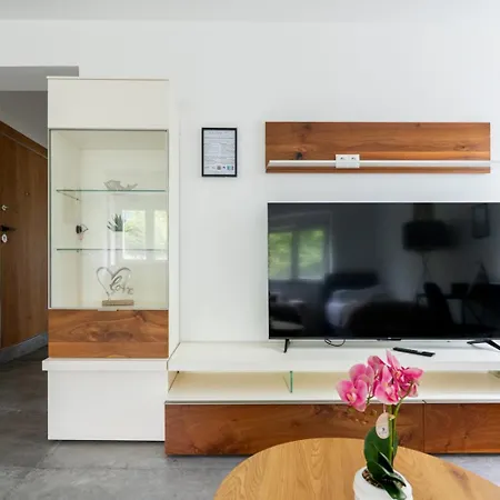 Coy - Garden Comfort For Work Family Near Vienna شقة بوركيرسدورف