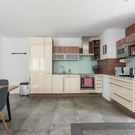 Apartament Coy - Garden Comfort For Work Family Near Vienna Purkersdorf