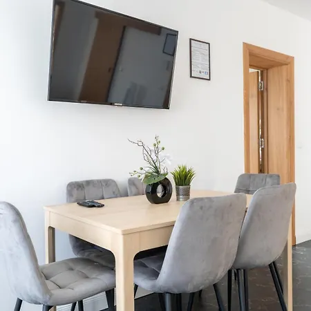 Apartament Coy - Garden Comfort For Work Family Near Vienna