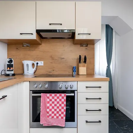 Apartament Coy - Garden Comfort For Work Family Near Vienna Purkersdorf