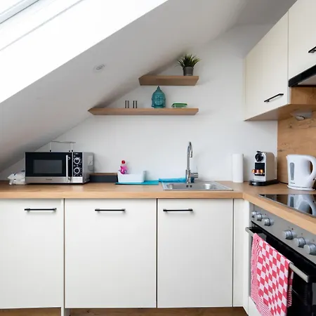 Apartament Coy - Garden Comfort For Work Family Near Vienna