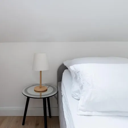 Coy - Garden Comfort For Work Family Near Vienna Apartament