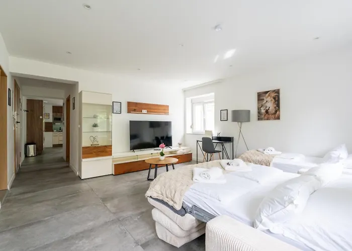 Apartment Coy - Garden Comfort For Work Family Near Vienna *