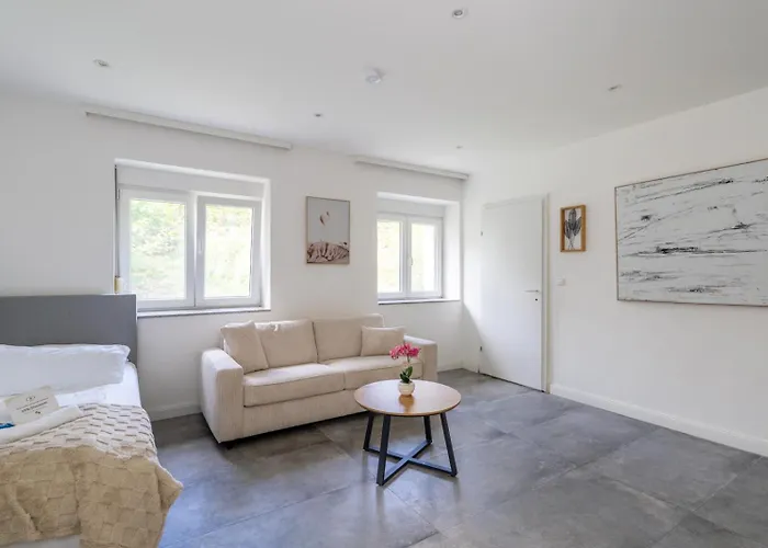 Coy - Garden Comfort For Work Family Near Vienna Apartment Purkersdorf